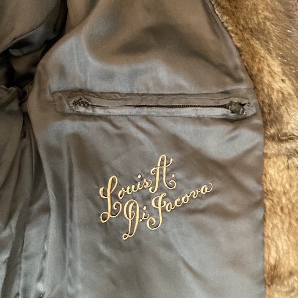 Muskrat Fur Vintage Stroller Coat - Picture 8 of 13